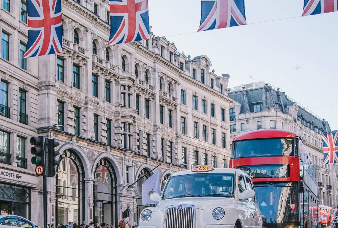 英国