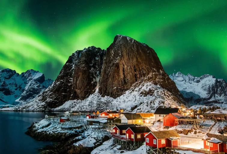 8人私享小团——北欧三国-罗弗敦群岛6天（圣诞老人村+特罗姆瑟+挪威缩影+罗弗敦+冰酒店）（ID1169）